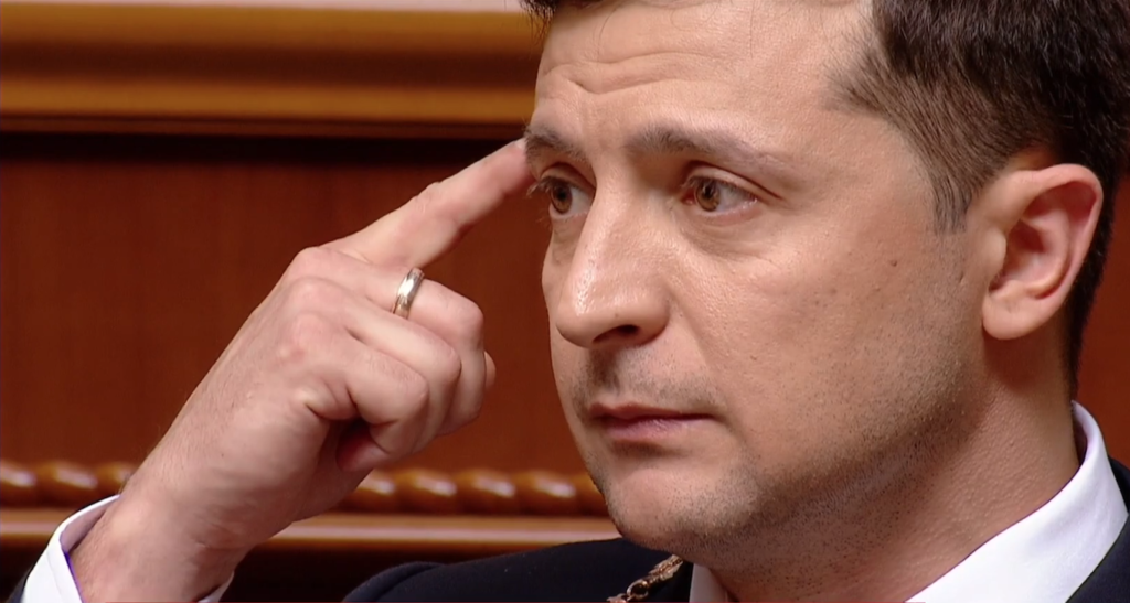 РФ контролює увесь конфлікт на Донбасі: Мендель пояснила слова Зеленського про “втрату контролю над найманцями”